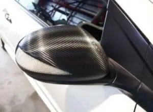 カーボン調カーラッピングをサイドミラーに施工