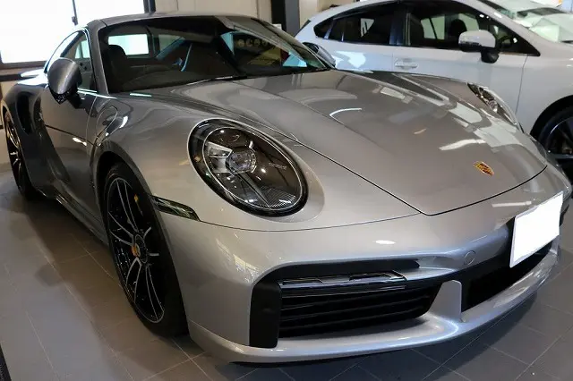 ガラスコーティングメンテナンスのやり方注意点5つをプロが解説 - ガラスコーティング剤通販ブログ ガラスコーティングメンテナンスのやり方注意点5つをプロが解説