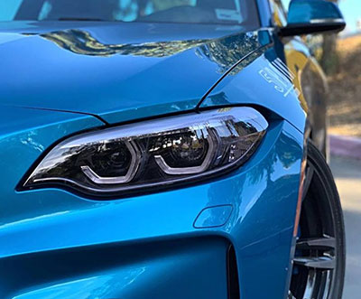 ヘッドライトのスモークプロテクションフィルム