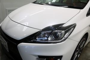 プリウスにカラープロテクションフィルムを施工
