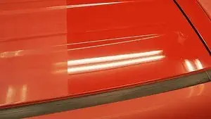 紫外線による劣化で色あせが発生