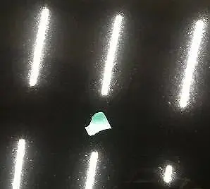 黄砂などが侵食して塗装面にダメージが加わり斑点のシミが付着