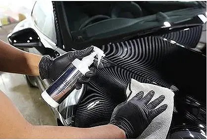 スプレータイプのコーティングの施工はマイクロファイバータオルを使います